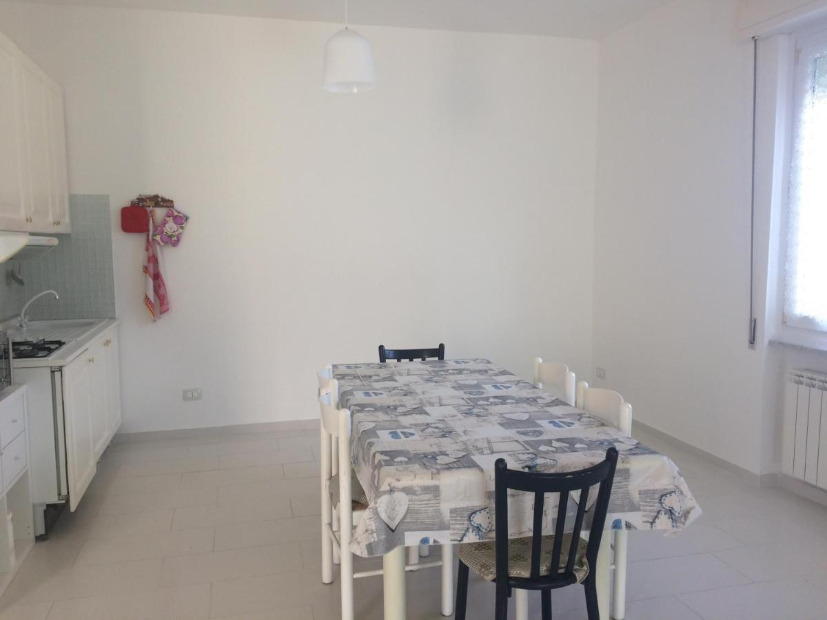Apartmán A Casa Di Nonna Luciana - Trilocale Con Giardino Ceriale Exteriér fotografie